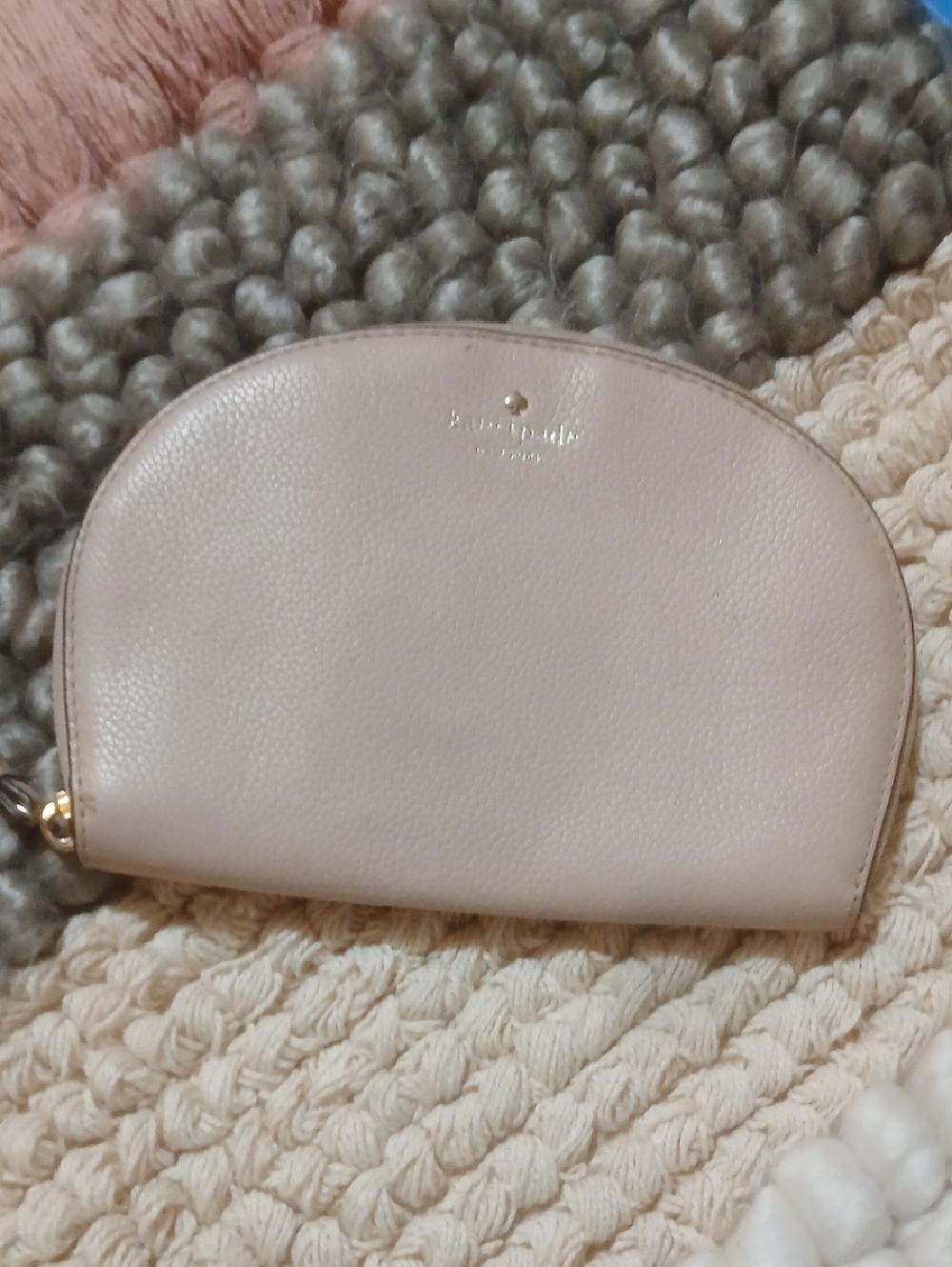 kate spade Cream Pebbled Leather Half-Moon Wallet Change Purse